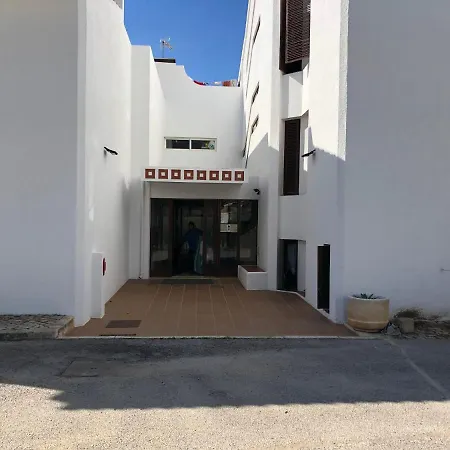 Amora L Apartment *